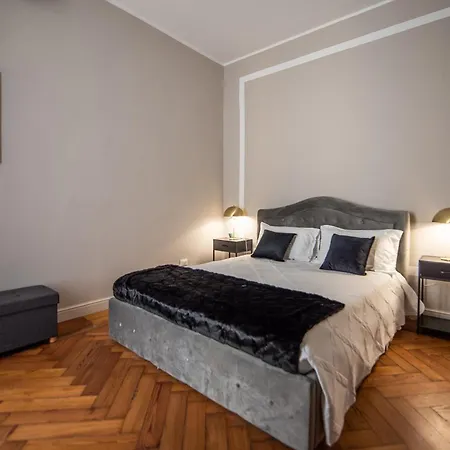 Apartment Domus San Carlo- Luxury In Turin's Heart *
