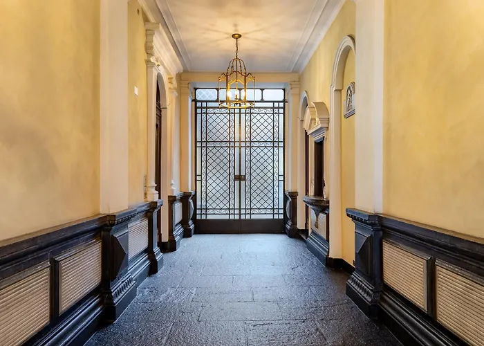 Domus San Carlo- Luxury In Turin's Heart
