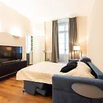Domus San Carlo- Luxury In Turin's Heart *